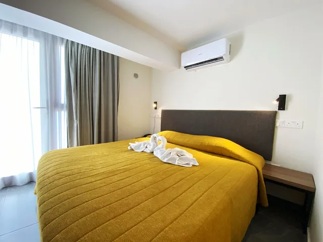 Economy, Single Bed, No Balcony، Cosmo Napa Hotel 1/3