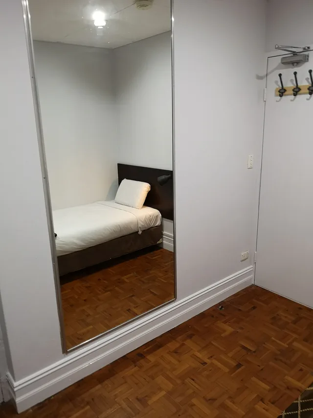غرفة بسرير مزدوج بحمام خاص، Newtown Cozystays 9/10