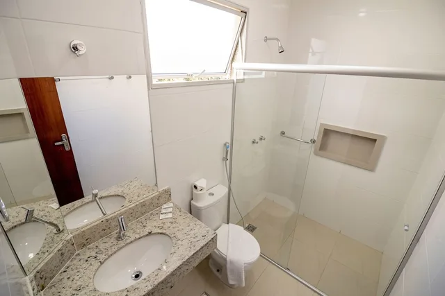 غرفة قياسية ثلاثية بثلاثة أسرّة، Rio Das Pedras Thermas Hotel 2/2
