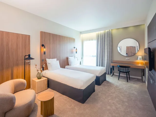 Classic, Twin Beds, Mercure Troyes Centre 4/7