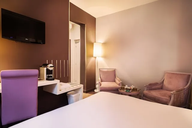 غرفة ديلوكس بسرير مزدوج، Hotel Chambellan Morgane 2/5