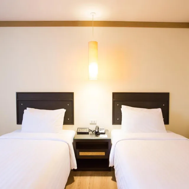 غرفة ديلوكس بسرير مزدوج، The Tarntawan Hotel Surawong Bangkok 5/10