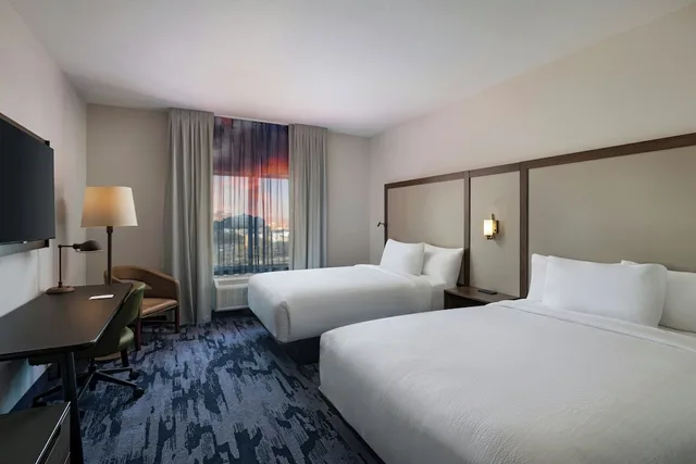غرفة قياسية بسريرين كوين لذوي الإعاقة، Fairfield By Marriott Inn & Suites Albuquerque Uptown 1/2