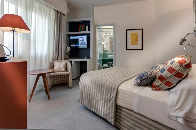 غرفة كلاسيكية بسرير كينج، Hermitage Hotel And Resort 4/7