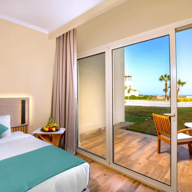 غرفة سوبيريور بسرير مزدوج، AJIRA Resort Sahl Hasheesh 3/9