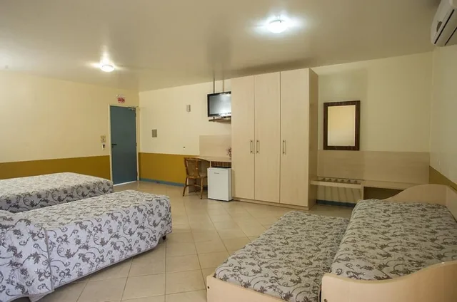 غرفة سوبيريور بسرير مزدوج وسرير فردي مع سرير سحّاب إضافي، Vila Olaria Hotel 1/6