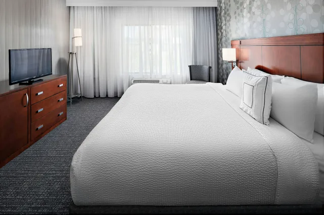 جناح، Courtyard By Marriott Flagstaff 1/3