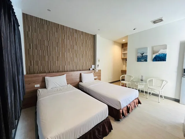 غرفة قياسية بسريرين منفصلين، Seree Grand Resort 2/2