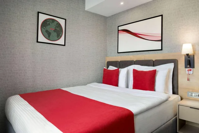 Standard, French Bed, Pool Side, Balcony، Ramada by Wyndham Dalaman 2/10