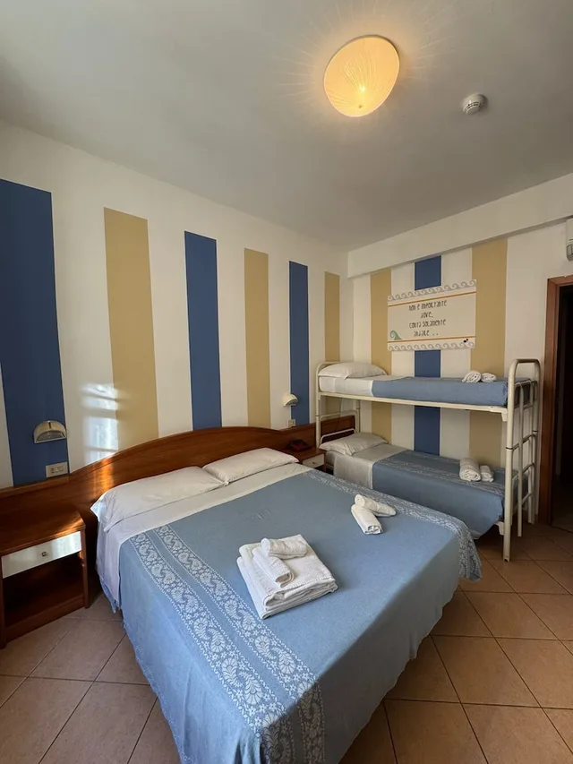Smart, Budget, Double and Bunk Bed، Hotel Villa Caterina 2/5