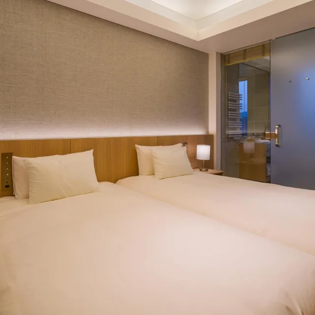 Superior, Twin Beds, HOTEL LA VIGNE HAKUBA by Onko Chishin 1/6