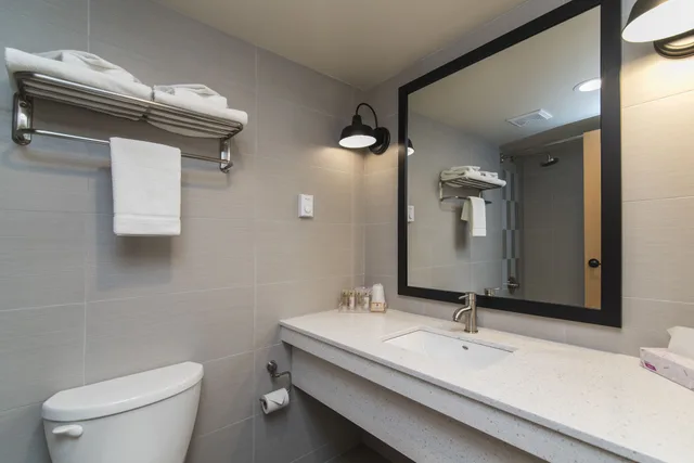 Deluxe One King، Banff Inn 8/10