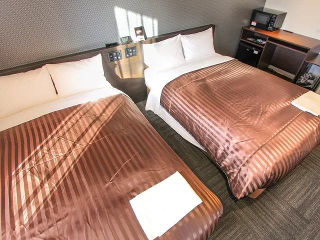 غرفة بسريرين منفصلين للمدخنين، Hotel Livemax Osaka Kadoma 2/4