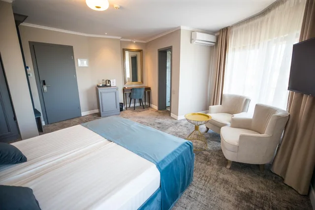 غرفة سوبيريور بسرير مزدوج، Hotel Meridian 1/8