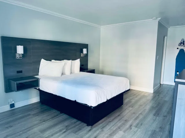 غرفة بسرير كوين لذوي الإعاقة، SureStay by Best Western Fresno Central 1/3