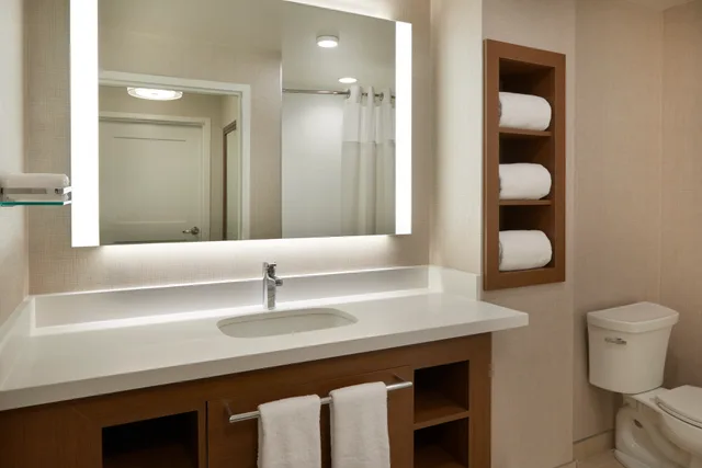 استوديو بسريرين كوين، Residence Inn by Marriott Toronto Mississauga Southwest 2/3