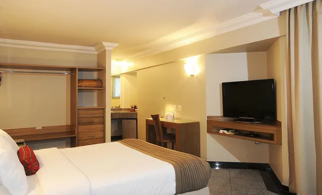 غرفة ديلوكس سوبيريور بسرير مزدوج، Plaza Inn Executive 1/4