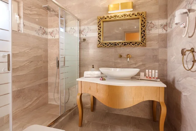 جناح غراند بسريرين كينج، Kyniska Palace Conference and Spa 6/8