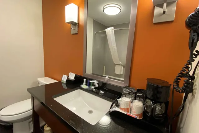 غرفة بسرير كينج، Sleep Inn & Suites Hurricane Zion Park Area 4/5
