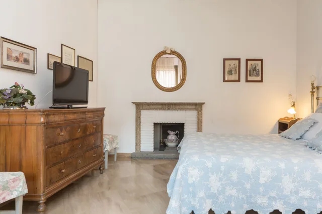 جناح فاخر بسرير كوين، Cristina Rossi Bed and Breakfast 3/7