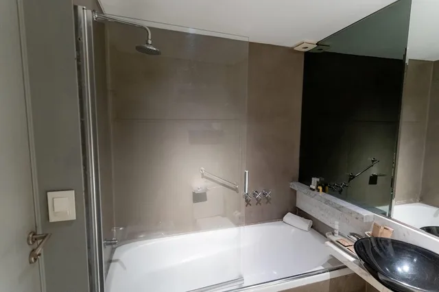 Concept, King Bed، Esplendor By Wyndham Buenos Aires Plaza Francia 6/7