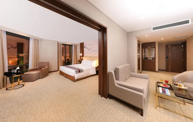 جناح غراند بسرير كينج، Grand Vista Hanoi 4/5