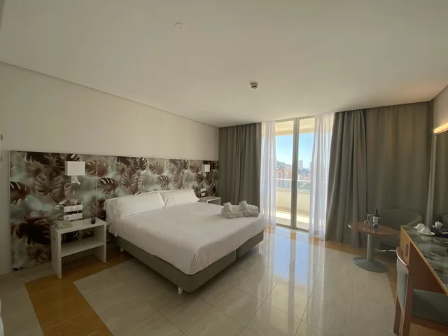 غرفة كلوب بسرير مزدوج أو سريرين منفصلين، Hotel BCL Levante Club and Spa - Adults Only 1/2