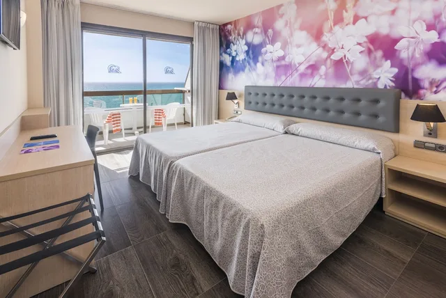 غرفة قياسية بسريرين منفصلين، Tropic Park Hotel 1/2
