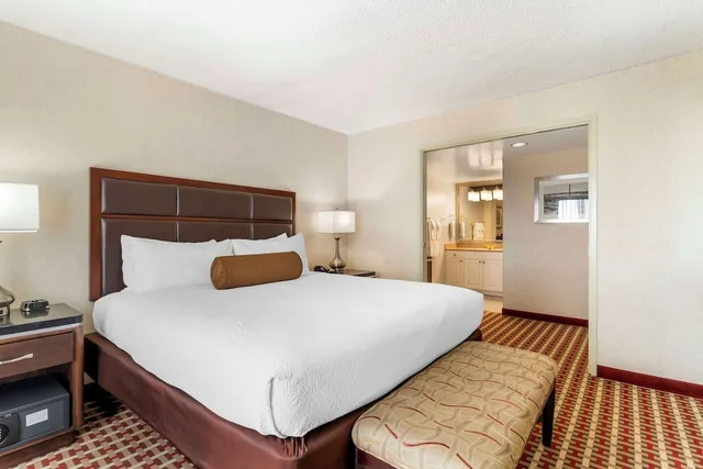 جناح بسرير كينج، Best Western Plus Grosvenor Airport Hotel 2/3