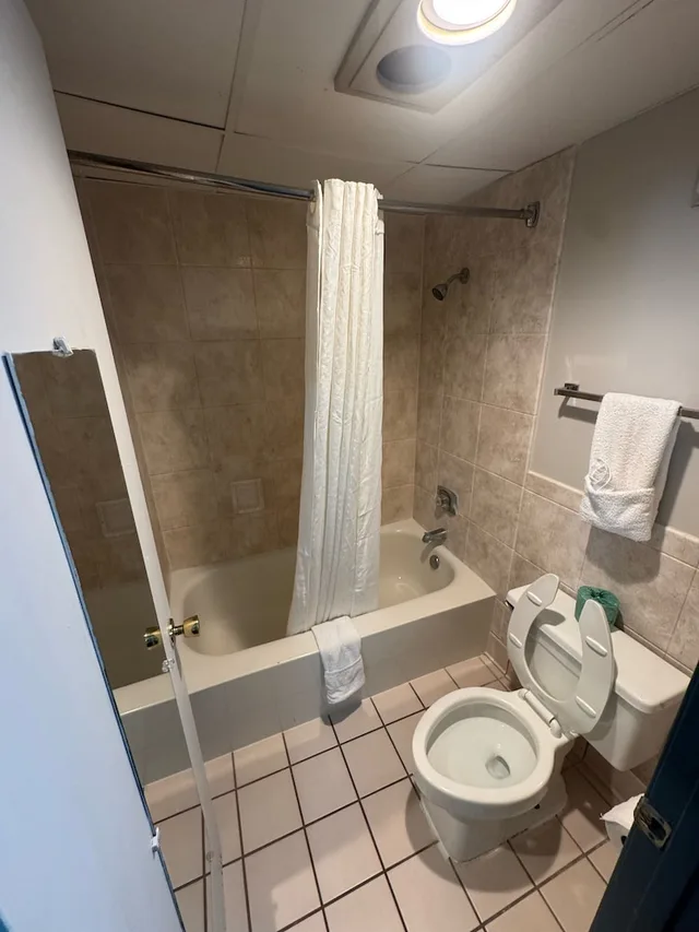 غرفة بزنس بسرير كينج، Discovery Inn Lafayette Airport I-10 9/9