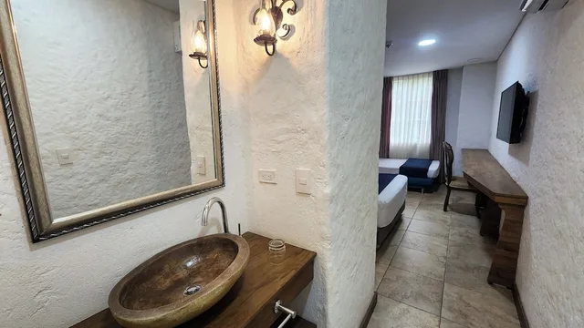Superior, Triple, 1 Double and 1 Single Bed, Casa del Hidalgo 7/7