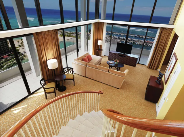 جناح بإطلالة على البحر بـ3 غرف نوم، Hilton Grand Vacations Club at Hilton Hawaiian Village 1/2