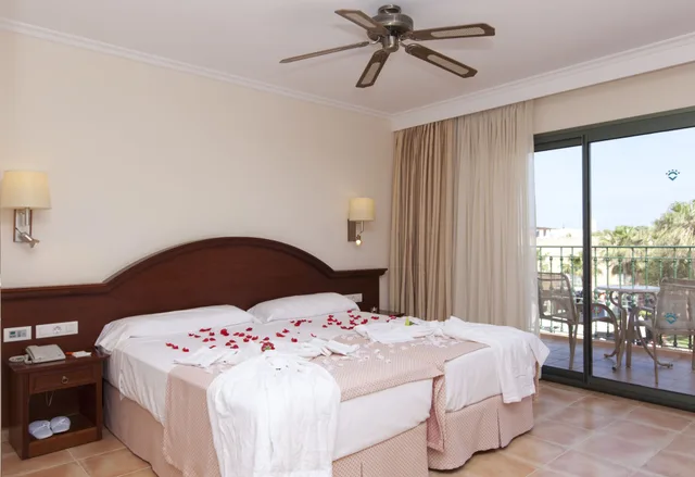 Standard, Double Bed, Pool View, Terrace, Valentin Star Menorca - Adults Only 6/10