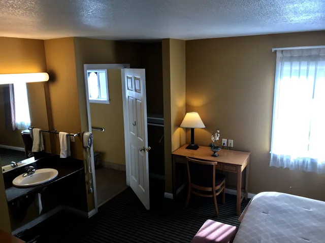 غرفة قياسية بسريرين مزدوجين، Chardonnay Lodge 4/4