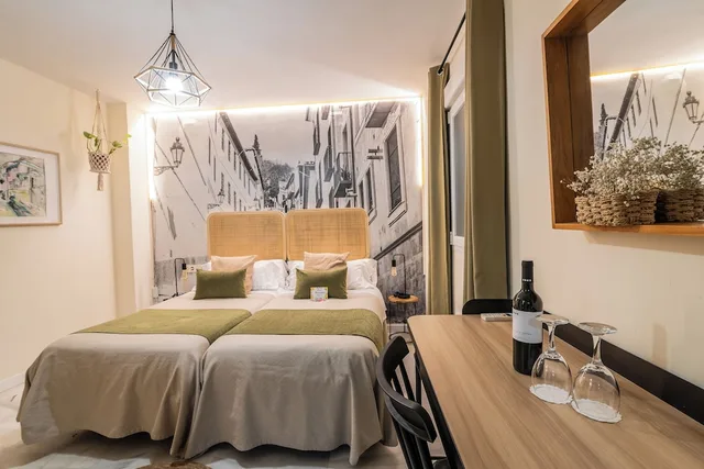 غرفة قياسية بسريرين منفصلين بإطلالة على الفناء في الطابق الأرضي، Rooms Vita And Bar 2/6