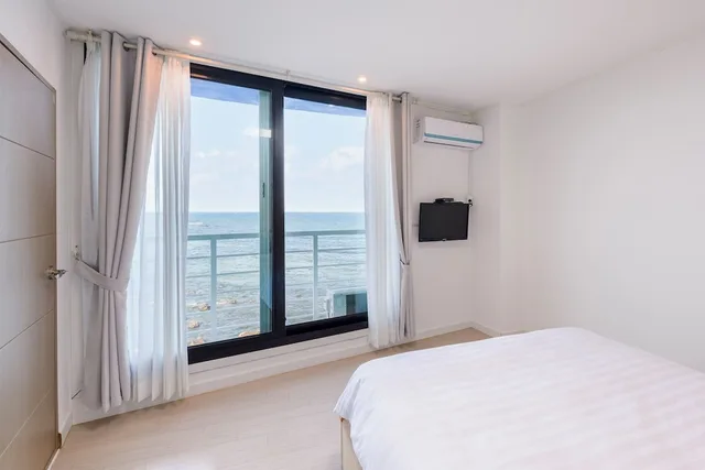 غرفة ديلوكس بسرير مزدوج، On The Sea Pension 2/10