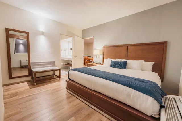 جناح بسرير كينج، Comfort Inn Monterrey Valle 2/6