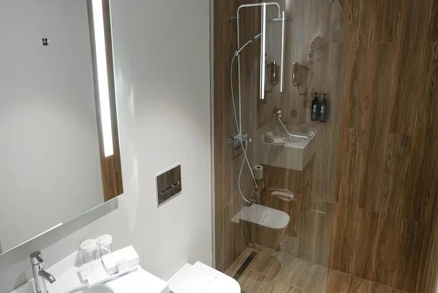 Family, King Bed, Ramada Encore by Wyndham Istanbul Arnavutkoy 7/8