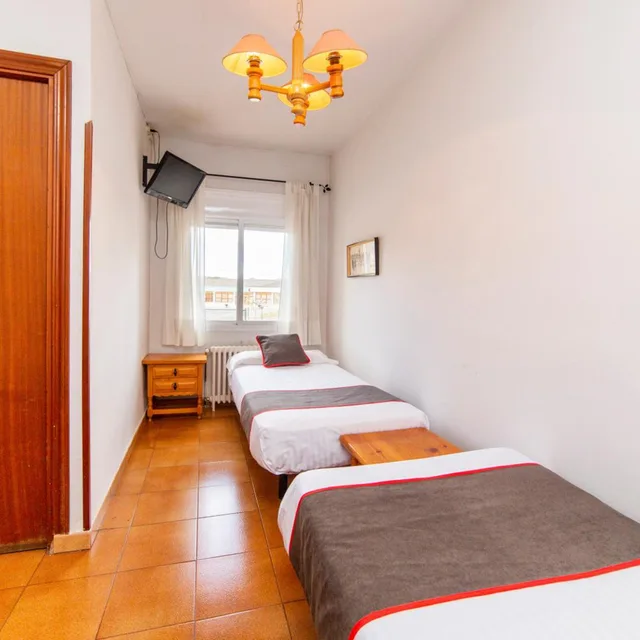 غرفة بسريرين منفصلين، Oyo Hotel Mavi 2/10