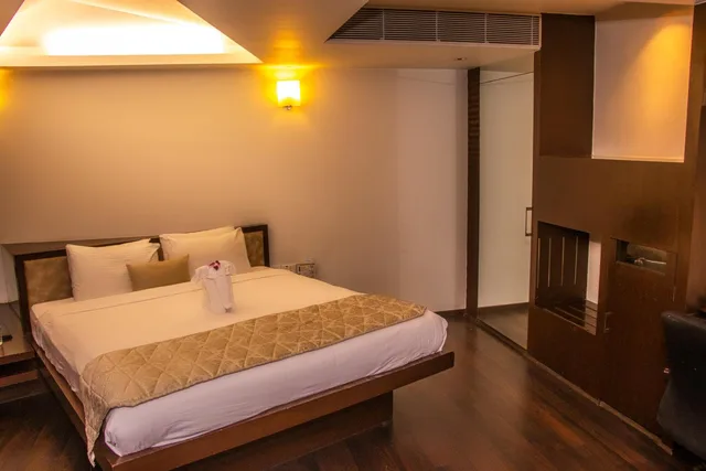جناح بسرير كوين، Park Prime Kolkata 1/1