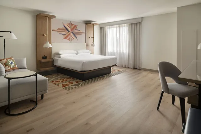 Room, King Bed, Accessible, Marriott San Ramon 2/4