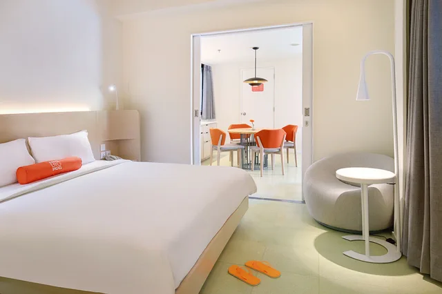 Harris, Suite, Double Bed, HARRIS Hotel Kuta Tuban 2/5