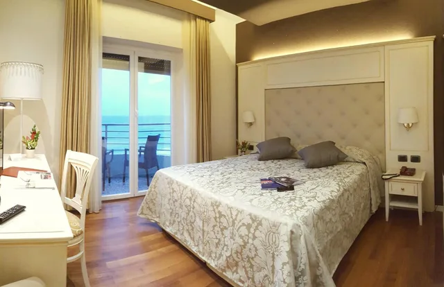 جناح جونيور بإطلالة على البحر، Hotel Regina Alassio 7/10