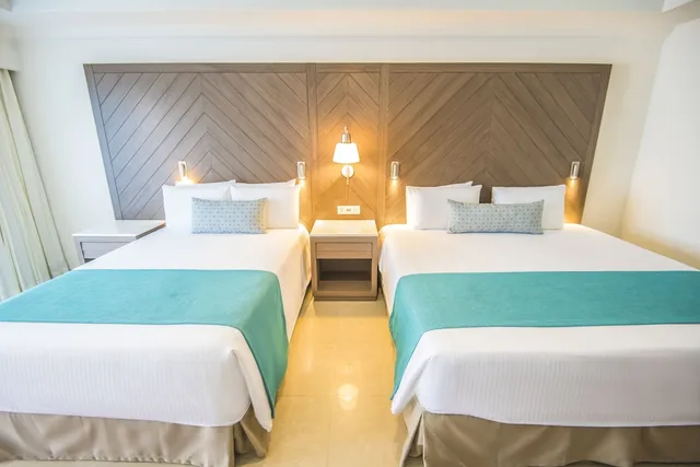 Junior Suite, 2 Double Beds, Beach Front، Sunscape Cancun - All-Inclusive Resort 2/3