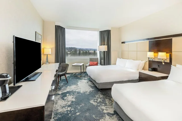 Deluxe, 2 Double Beds, Bay View, Smoking، Grand Bay Hotel San Francisco 1/3