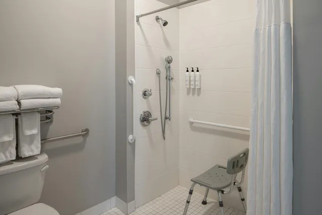 جناح بغرفتي نوم، TOWNEPLACE SUITES HUNTSVILLE WEST/REDSTONE GATEWAY 5/7