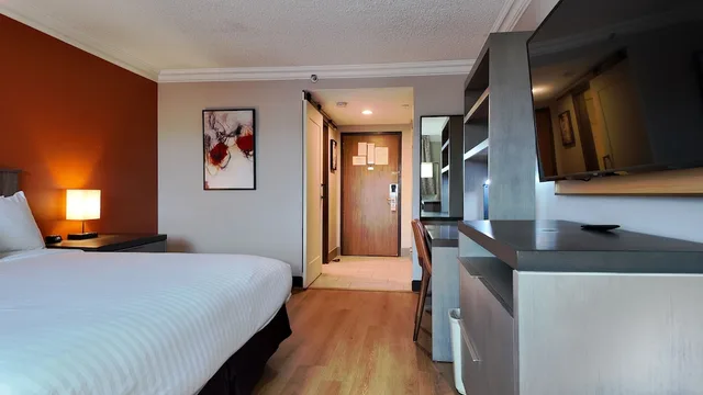 غرفة ديلوكس مفردة بسرير كينج، Lincoln Hotel Monterey Park Los Angeles 3/10