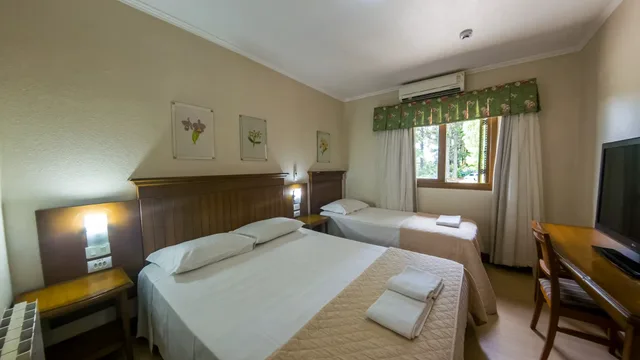 Deluxe, Triple, Single, Life Portal Hotel 1/9