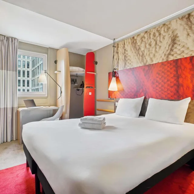 Standard, Ibis Paris Porte dOrleans 1/9
