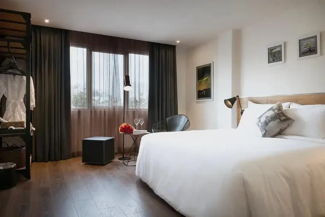 غرفة بريميوم رباعية، C Central Hotel de Tham 1/4